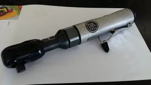 Cricchetto Pneumatico Silenziato Da 1 / 2"